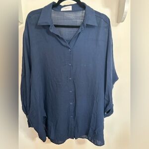 NEW Carly Jean Los Angeles Navy Button-Front Lightweight Shirt